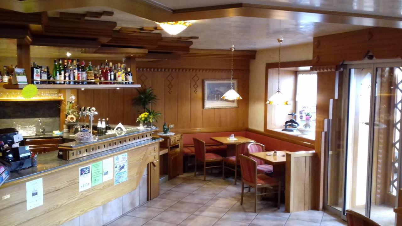 Alpino Hotel
